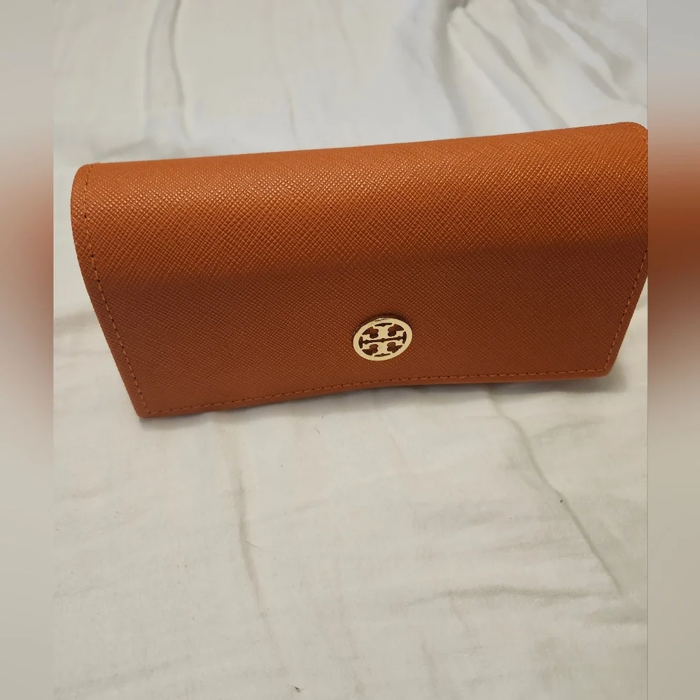Tory Burch Vibrant Orange eyeglasse case Unique